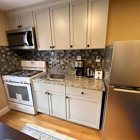 Cozy Boston Getaway Apartment! Free Parking Экстерьер фото
