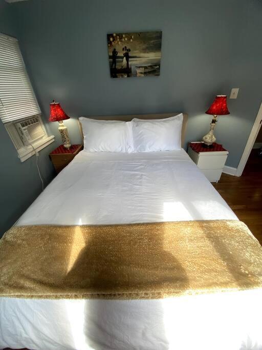 Cozy Boston Getaway Apartment! Free Parking Экстерьер фото