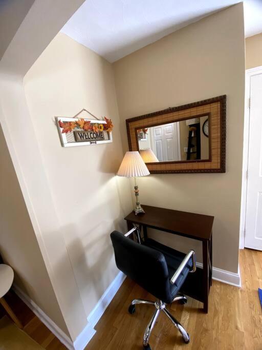 Cozy Boston Getaway Apartment! Free Parking Экстерьер фото